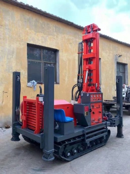 crawler-type drilling machinery 200S