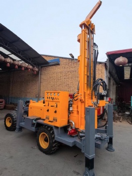 260 trailer water well drilling machinery